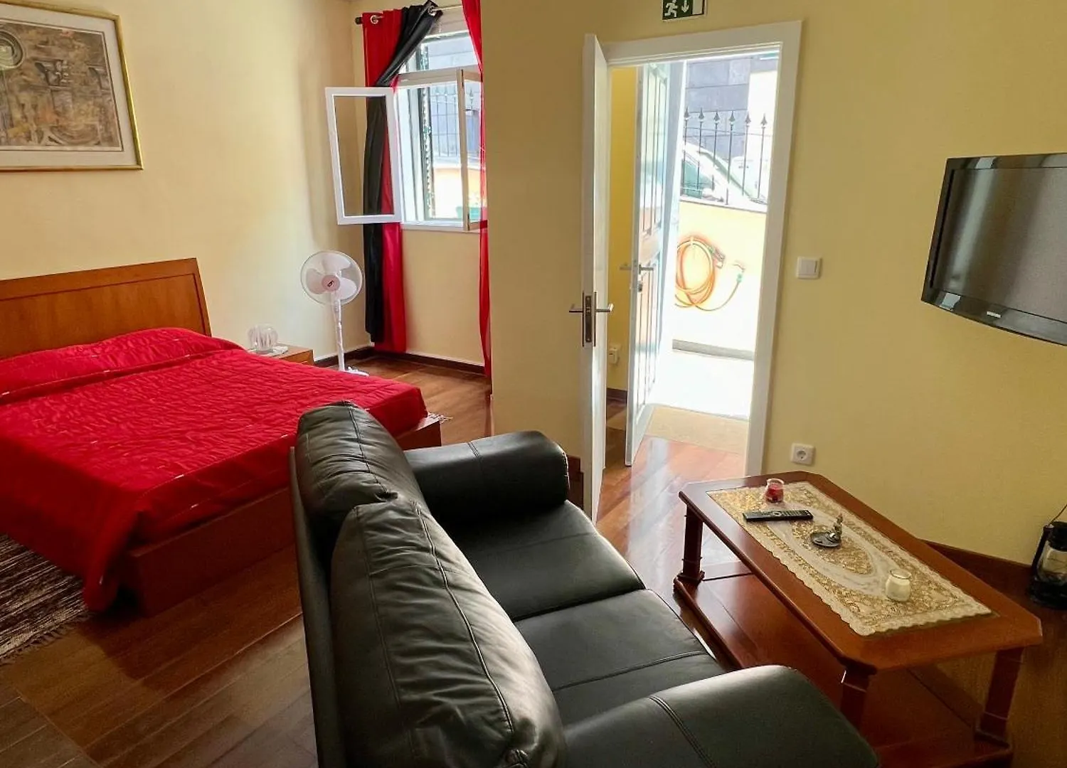 Danny'S Seaside House Hotel Camara de Lobos